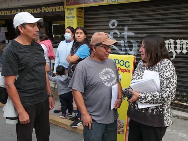 Gobierno de Puebla y empresarios cumplen compromisos; entregan primeros botones de alertamiento