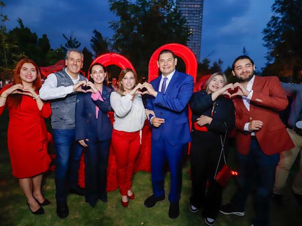 Trabajemos con amor y respeto por las familias de Puebla: Alejandro Armenta