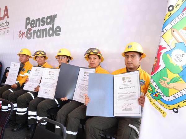 Respuesta efectiva y saldo blanco en atención del Gobierno de Puebla a emergencias forestales e inundaciones