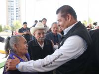 Damnificados de la Sierra Norte son atendidos con puntualidad y cercan&iacute;a: Armenta