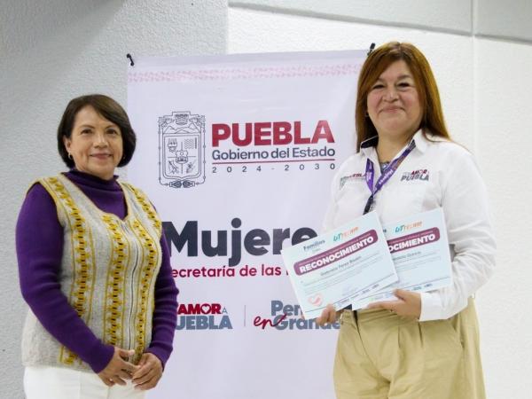 Diálogo por la igualdad reúne a mujeres y autoridades en Tecamachalco