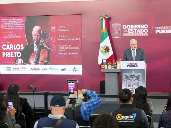 ISSSTEP celebra 45 años con concierto del violonchelista Carlos Prieto