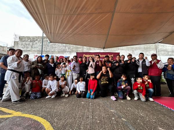 "Tejiendo Paz” lleva servicios a juntas auxiliares poblanas