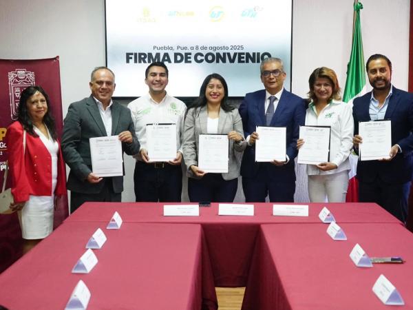 UTH y SICOM firman convenio de colaboración