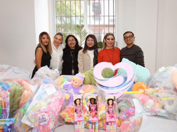 Campaña invernal SEDIF es respaldada por una cálida y solidaria respuesta social