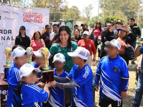 "Mundialito Social" fortalece la convivencia en la capital poblana