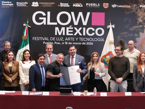 Impulso al deporte se refuerza con distinción a Leo Flores