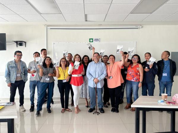 Fortalece IPMP confianza con entrega de Cartillas de Derechos de las Mujeres