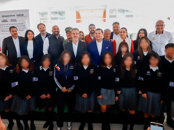 La educación se construye con mujeres y hombres visionarios: Alejandro Armenta