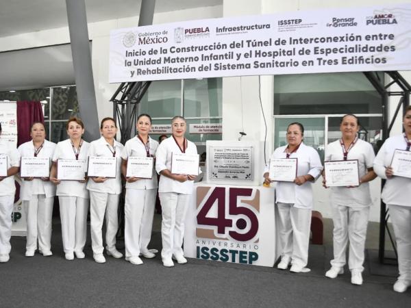 ISSSTEP conmemora 45 años con basificación histórica y fortalecimiento hospitalario
