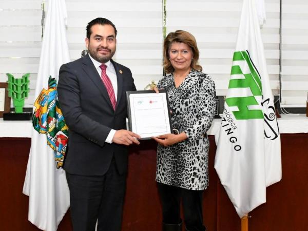 UTH y Cruz Roja suman esfuerzos por la salud de la comunidad