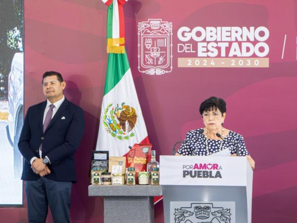 Avanza gobierno estatal en la entrega de distintivos electrónicos para motociclistas