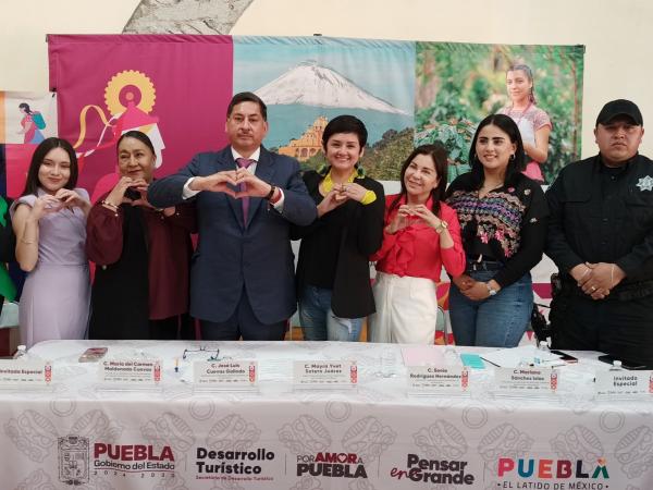 Impulsa Secretaría de Desarrollo Turístico Expo Feria del Transporte de Ahuazotepec