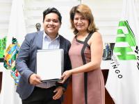 UTH apuesta por bienestar y seguridad en movilidad global: Estudiante viaja a Colombia