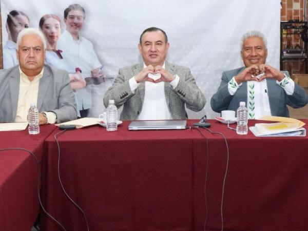 Avanza la Universidad de la Salud con nuevas sedes regionales