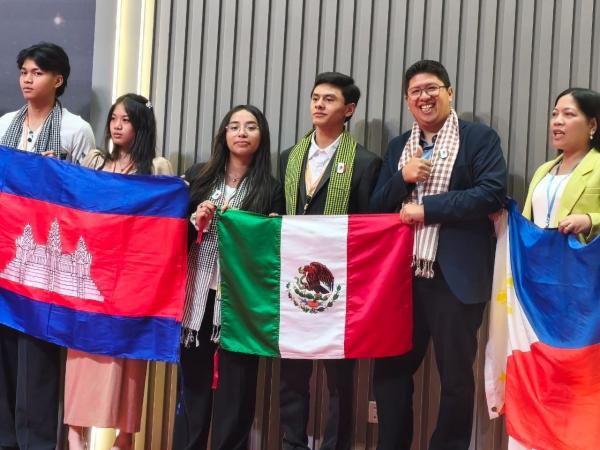 CECyTE Puebla obtiene medalla de plata en competencia internacional de innovación