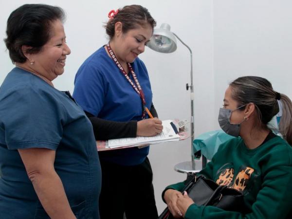 ISSSTEP ofrece campañas de OTB y vasectomía sin bisturí para sus derechohabientes