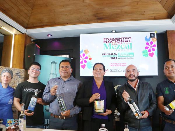 Puebla será sede del Encuentro Nacional de Mezcal 2025