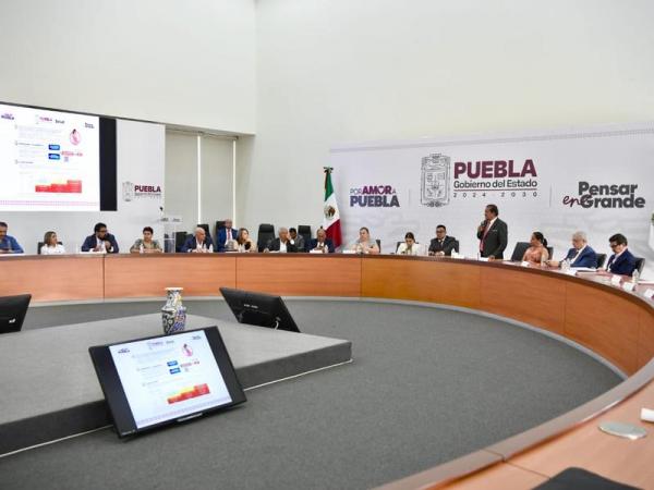 Avanza Puebla hacia un sistema de salud más equitativo y humano