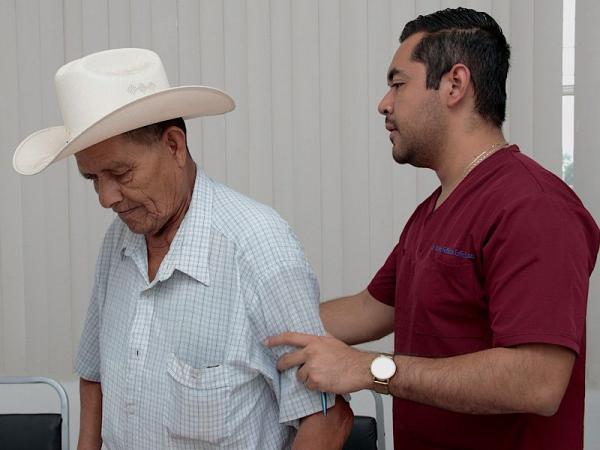 Gobierno de Puebla ofrece servicios de salud y sociales en todos sus municipios