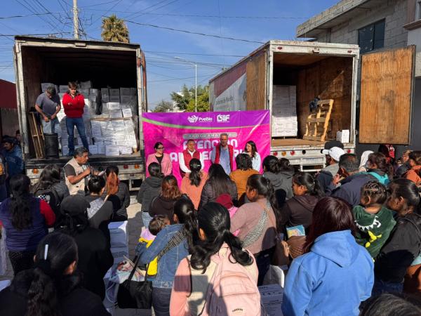 Impulsan SEDIF y SMDIF programas alimentarios al sur de Puebla capital