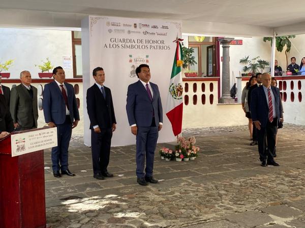 La Secretaría de Bienestar realizó Honores a los Símbolos Patrios