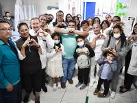 Tras un exitoso trasplante en el Hospital para la Ni&ntilde;ez Poblana, Juan Diego regresa a casa