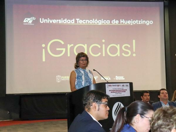 UTH incrementa su oferta académica, COEPES avala ingeniería y maestría