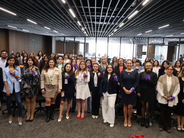 Secretaría de Deporte y Juventud participa en Parlamento Estatal de Mujeres Jóvenes