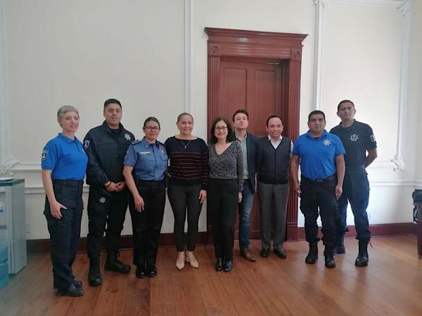 Secretaría de Desarrollo Turístico y la Policía Estatal Turística sostienen mesa de trabajo