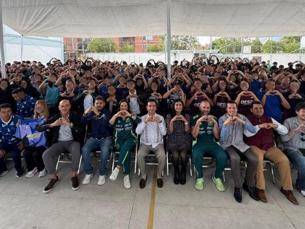 Conalep Puebla realiza el foro Tierra de Campeones