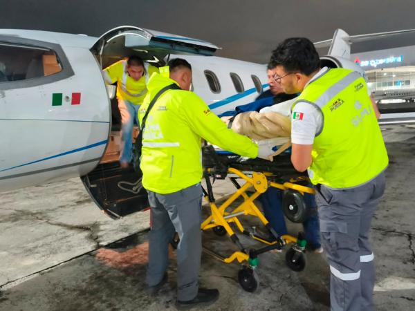 Gobierno estatal garantiza atención médica especializada a joven repatriado de Estados Unidos