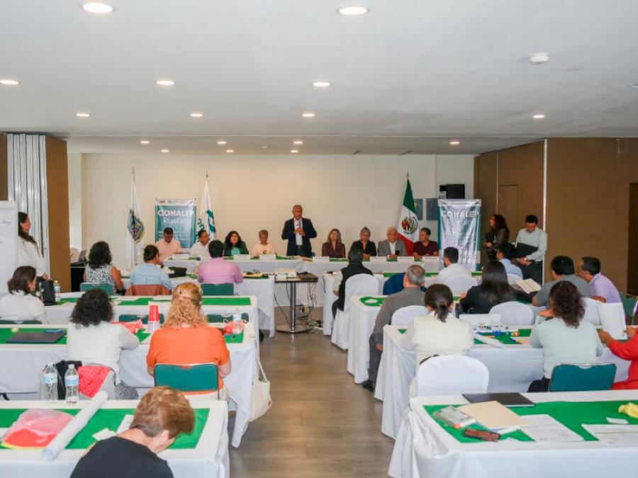 Profesionaliza Conalep Puebla a personal docente y administrativo