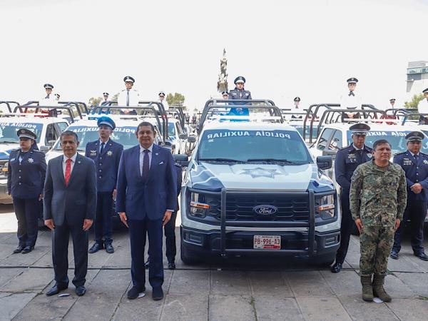 Vivienda y mejores prestaciones para la policía auxiliar y estatal: Armenta