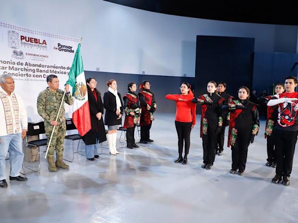 Abandera Gobierno de Puebla a jóvenes de “All Star Marching Band”