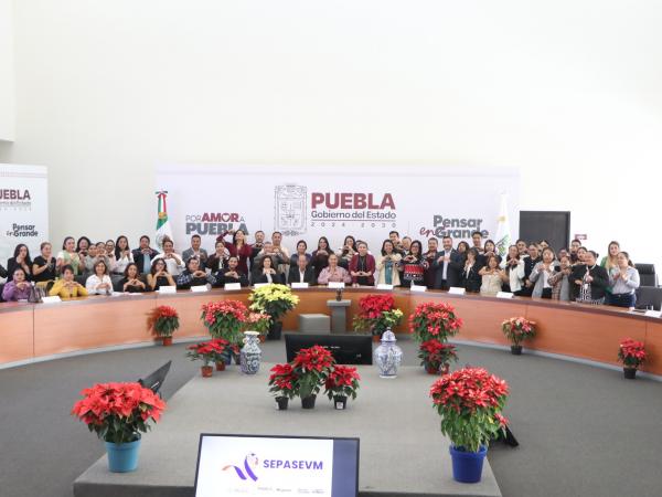 Fortalece Gobierno de Puebla coordinación interinstitucional para proteger a mujeres