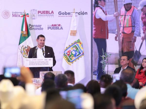 Con Obra Comunitaria y pavimentación, Gobierno de Puebla fortalece a Juntas Auxiliares