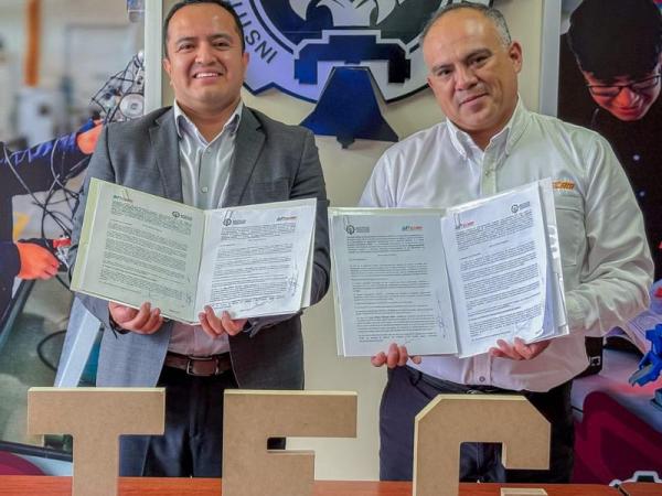 Firman UTTECAM e ITSL convenio para impulsar desarrollo estudiantil