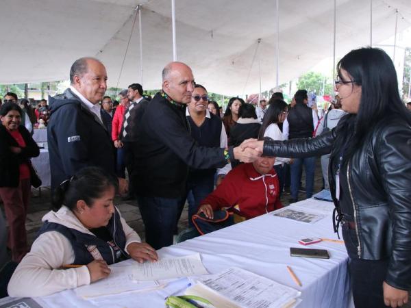 Realiza gobierno estatal feria de la diversidad e inclusión laboral en Tepeaca