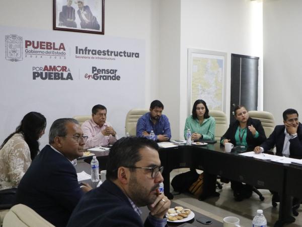 Gobierno estatal y CONAGUA sostienen reunión para garantizar saneamiento del Río Atoyac