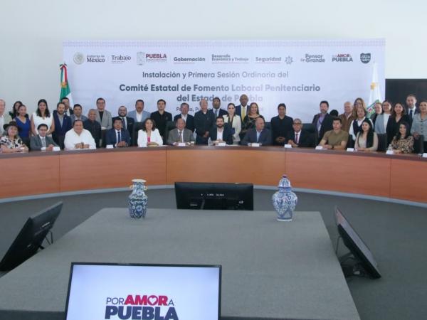 Puebla impulsa trabajo digno para reinserción social efectiva