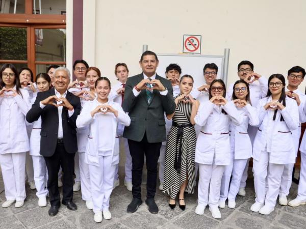 Más espacios para estudiar; USEP recibe a 3 mil 515 estudiantes.