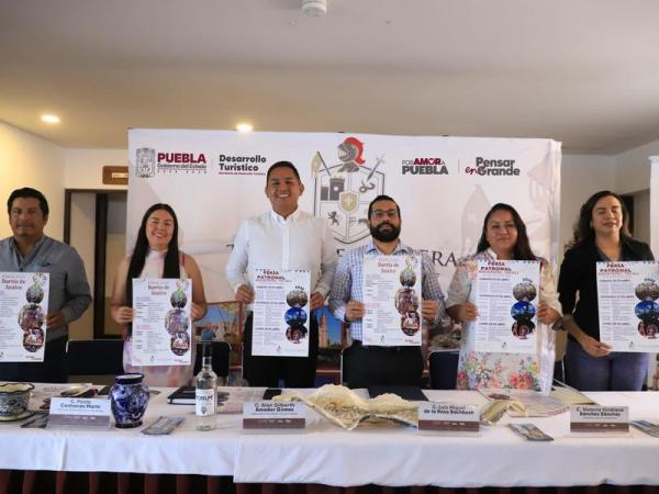 Presentan Ferias de Analco y Ahuatepec de Tecali
