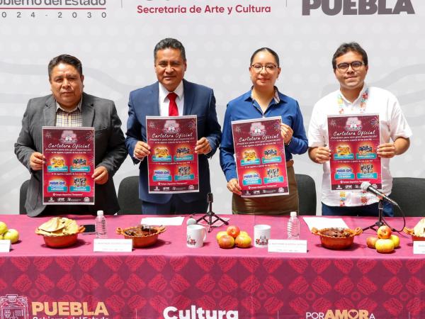 Gobierno estatal impulsa tradiciones y seguridad en Feria Municipal de Coronango