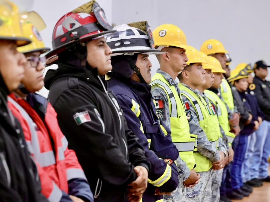 Gobierno estatal despliega acciones en territorio ante amenaza de lluvias en Sierra Norte.