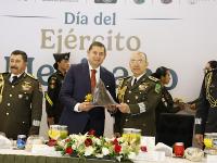 Ej&eacute;rcito Mexicano garantiza la paz y la soberan&iacute;a nacional: Armenta