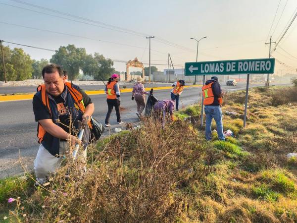 Transforman vía de acceso con trabajo conjunto en Tecamachalco