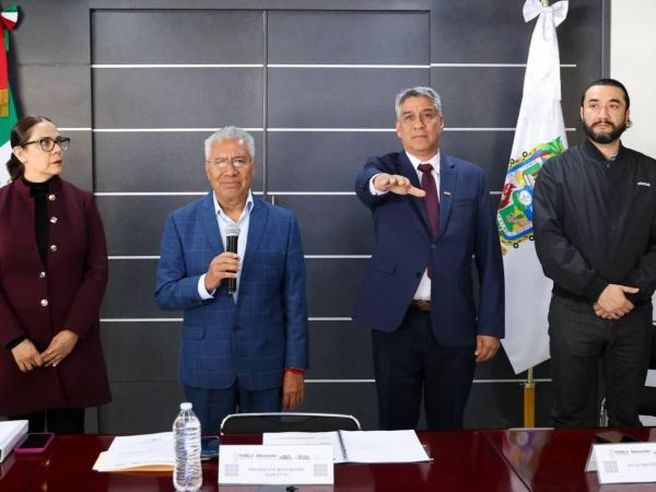 Asume José Manuel Hernández Ramón rectoría de la USEP