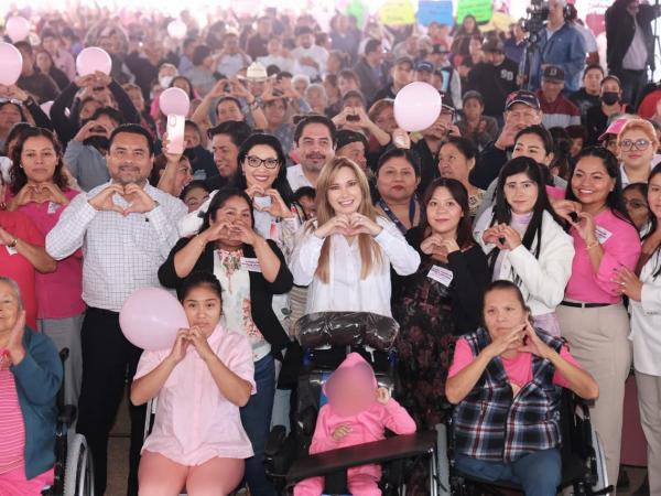 Entrega SEDIF más de 2 mil apoyos en la Sierra Negra