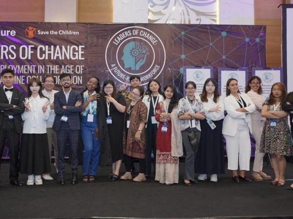 Conalep comparte experiencias por la paz en Cumbre Mundial de la Juventud